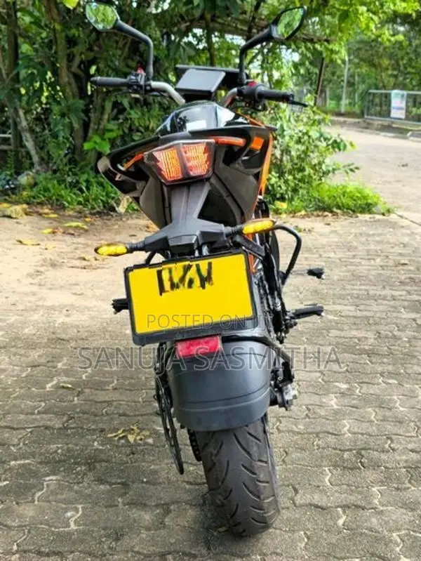 KTM Duke 160 2026