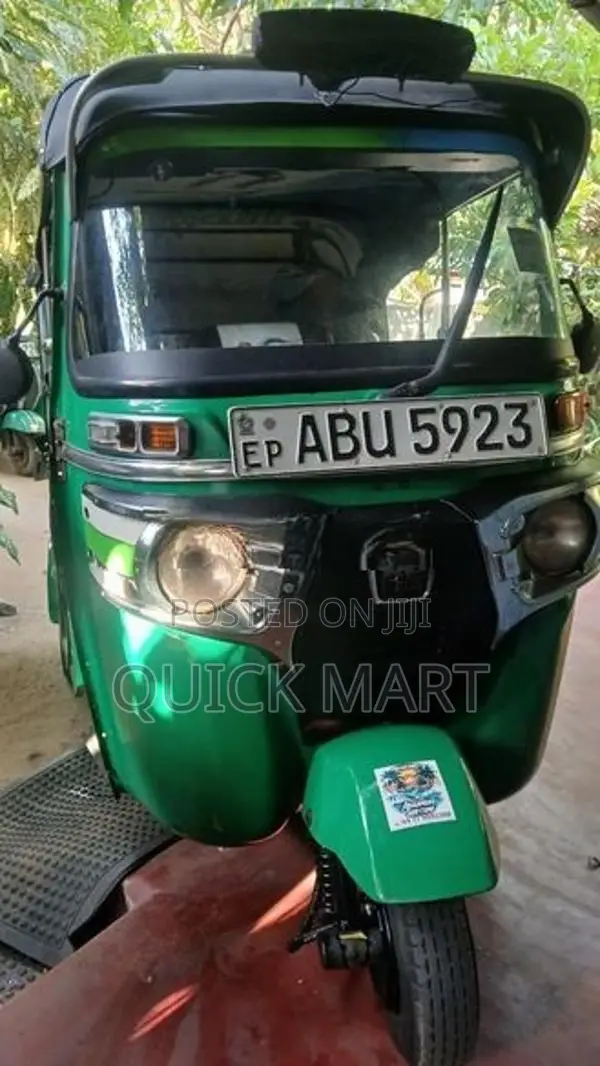 Bajaj RE 2020