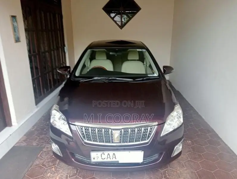Toyota Premio G Superior 2014