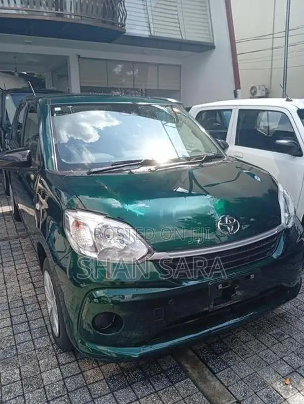 Toyota Passo X 2023