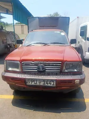Tata 207 2012