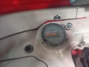 Bajaj RE 2016