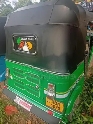 Bajaj RE Three Wheeler 2016