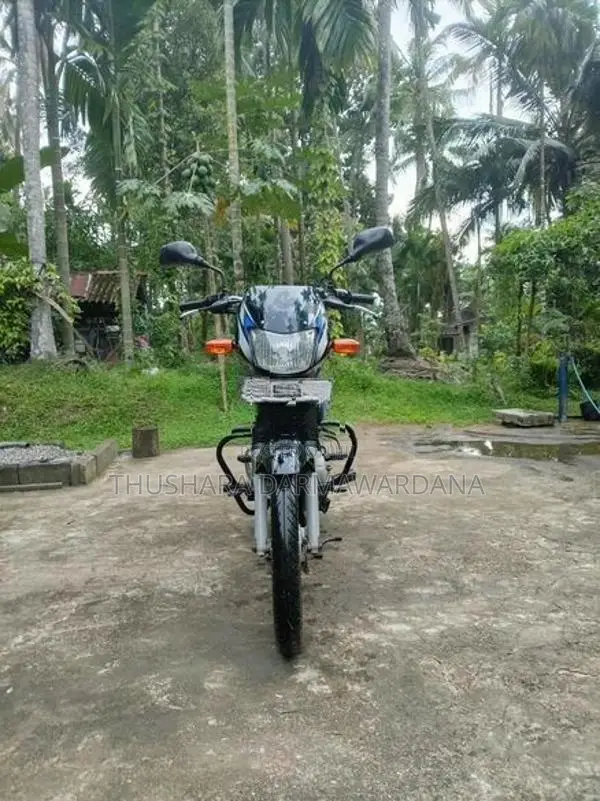 Bajaj CT100 ES Model 2019