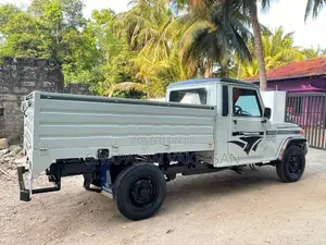 Mahindra Bolero 2010