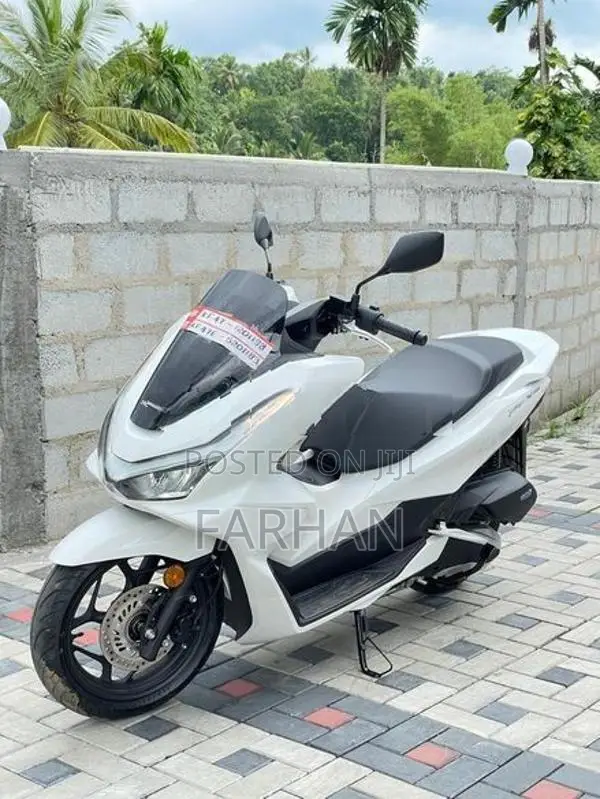 Honda PCX160 2025