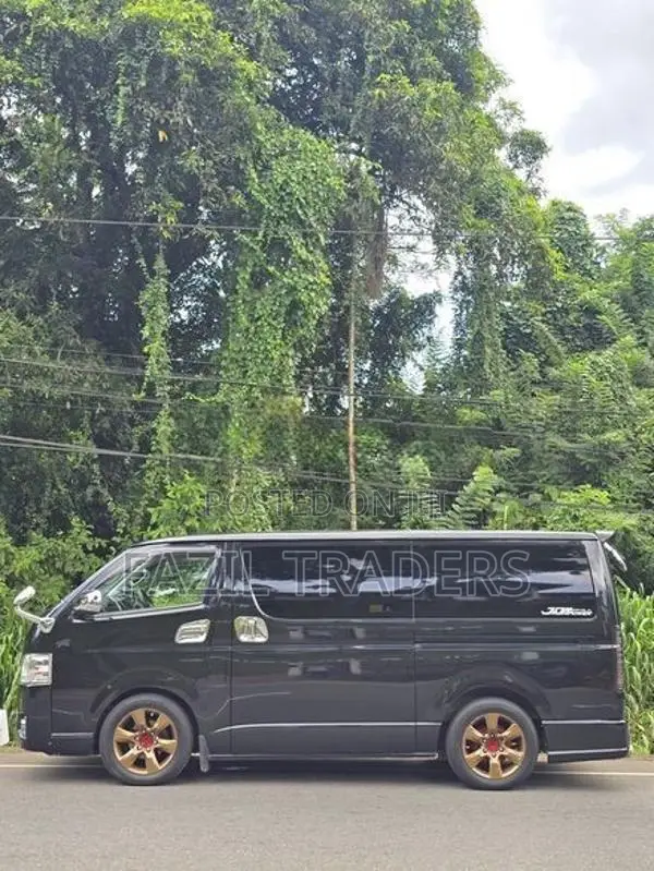 Toyota KDH SUPER GL 201 2015