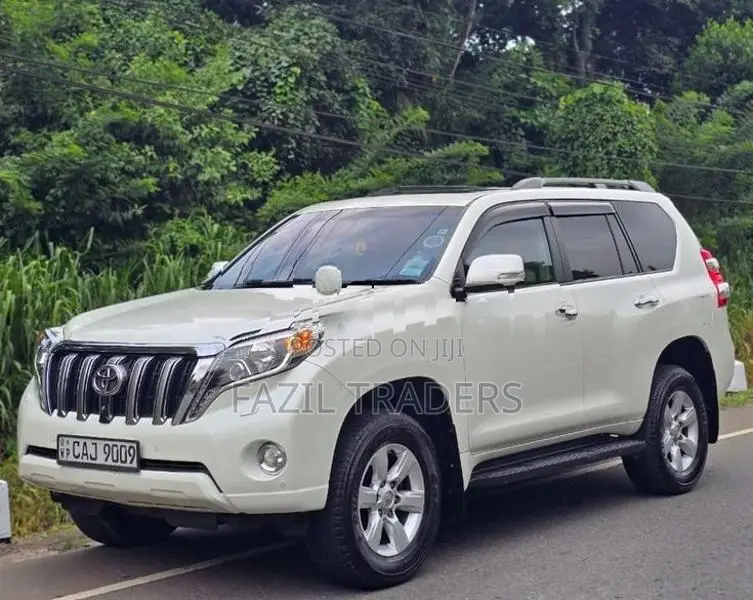 Toyota Land Cruiser Prado 150 2015