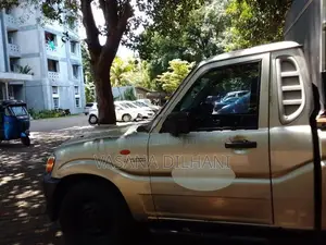Mahindra Bolero 2.5 2011