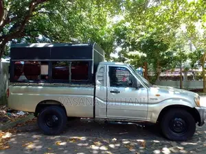 Mahindra Bolero 2.5 2011