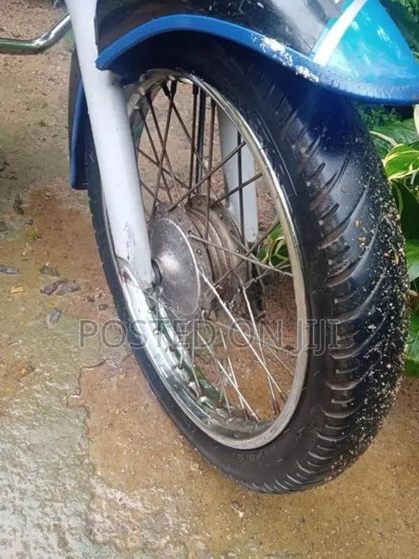 Bajaj CT100 2006