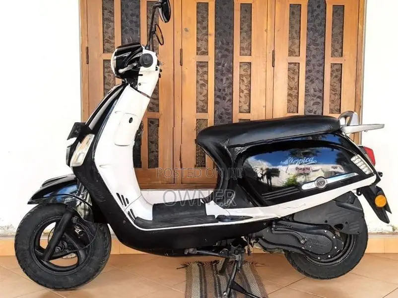 Demak Tropica 2018