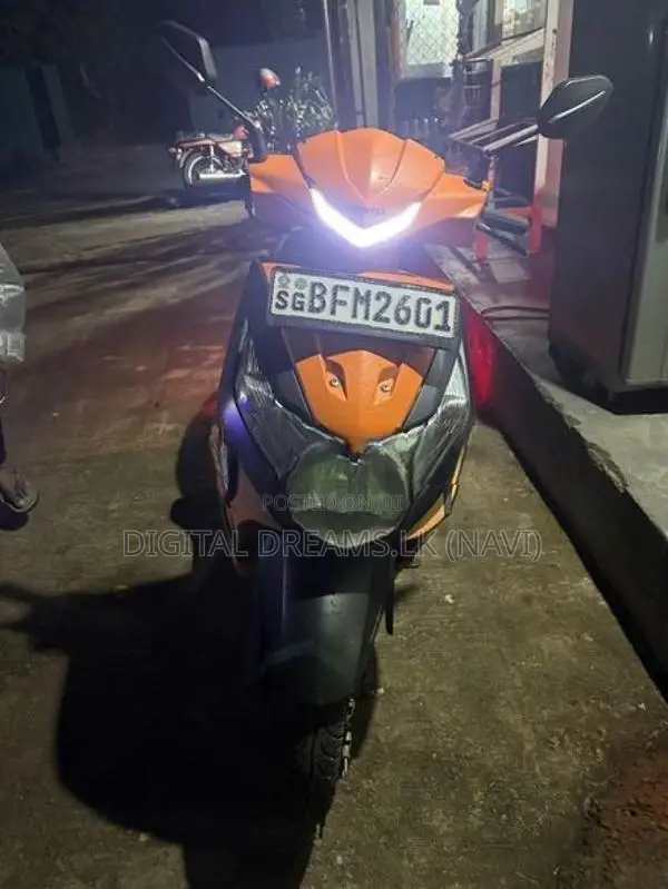 Honda Dio 2017