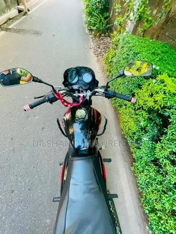 Bajaj Discover 2007