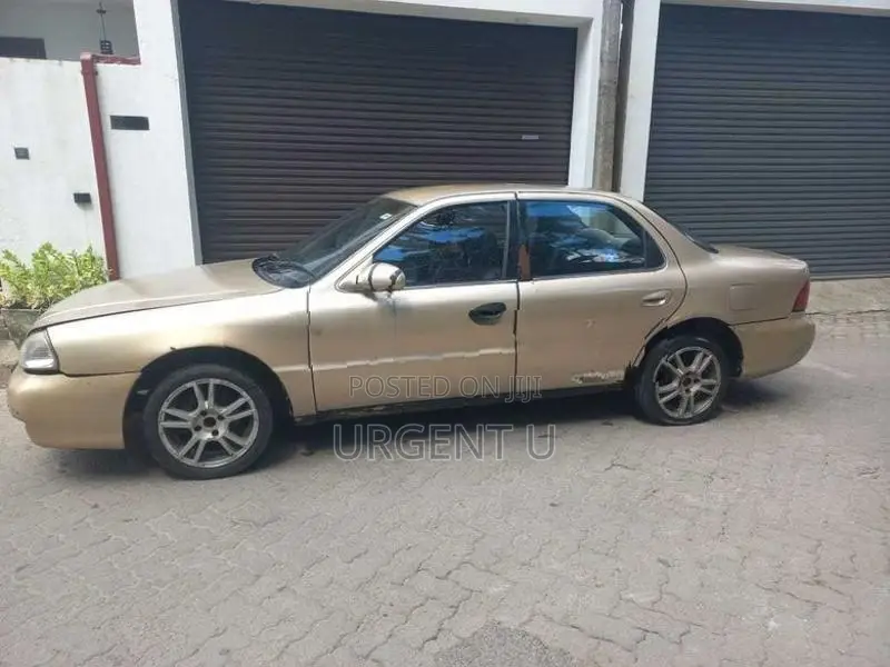 Kia Clarus 2000