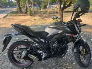 Suzuki Gixxer 2017