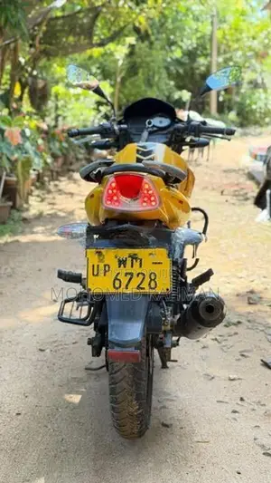 TVS Apache RTR 2011