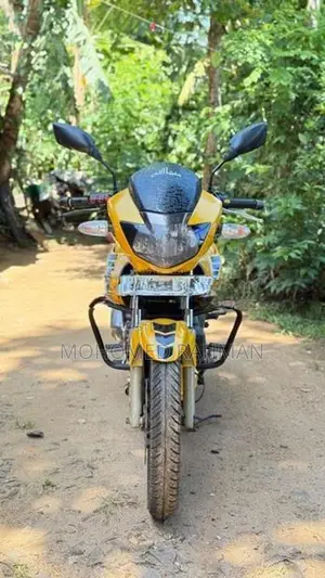 TVS Apache RTR 2011