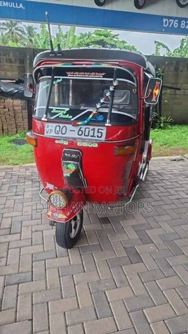 Bajaj RE 2008