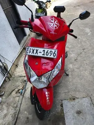 Honda Dio 2012