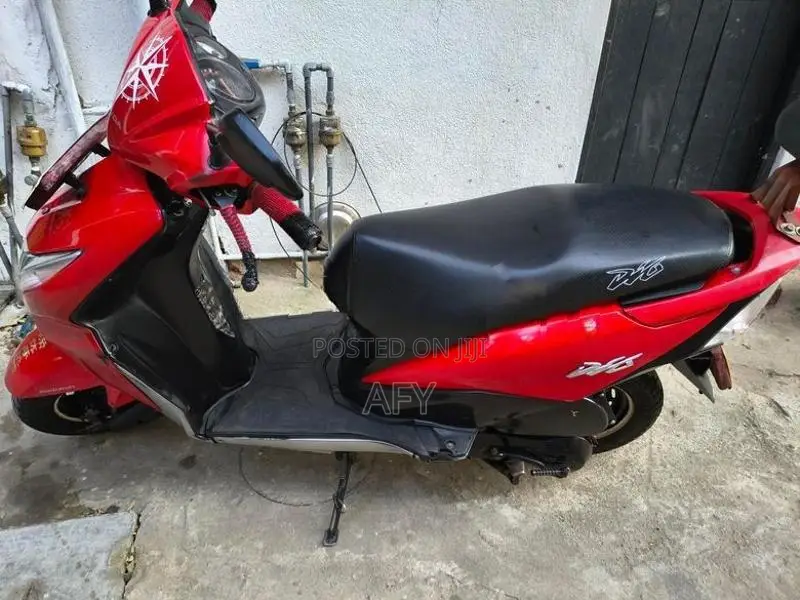 Honda Dio 2012