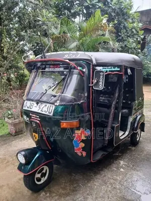 Bajaj RE 2004