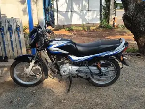 Bajaj CT100 2025