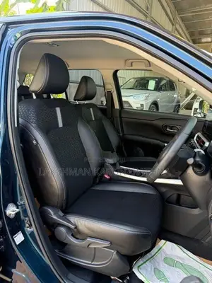 Daihatsu Rocky G Premium 2025
