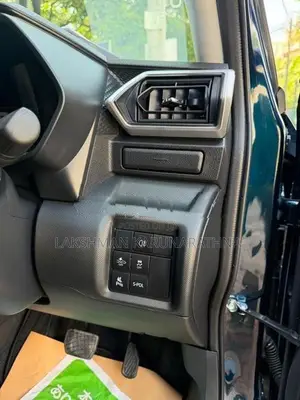 Daihatsu Rocky G Premium 2025