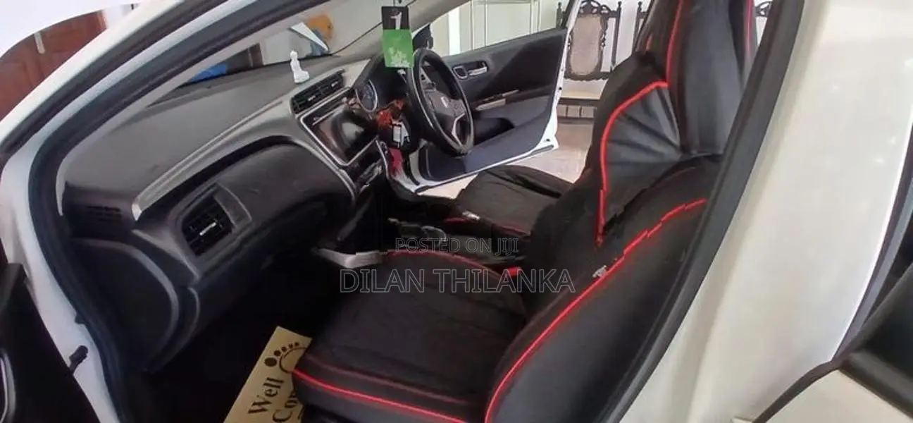 Honda Grace 2015
