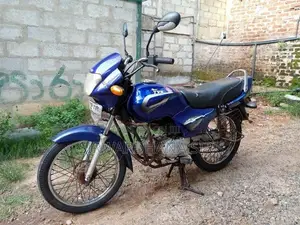 TVS Centra 2004