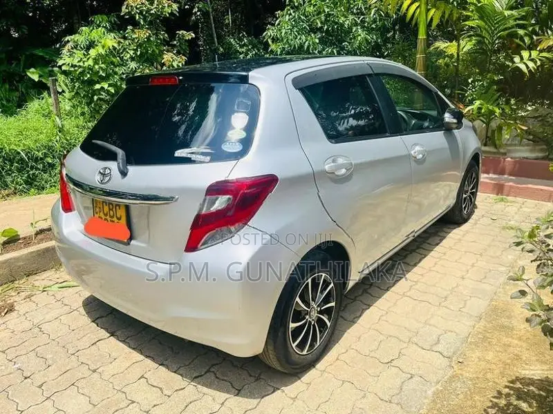 Toyota Vitz DBA KSP 130 2015