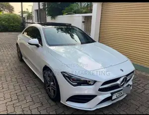 Mercedes Benz CLA 200 AMG Premium Plus 2020