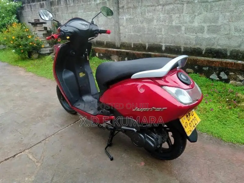 TVS Jupiter 2017