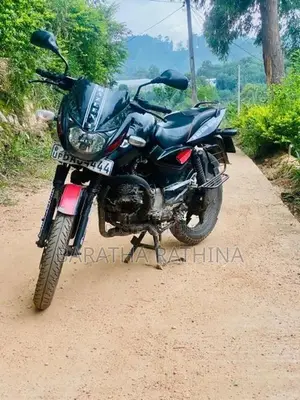 Bajaj Pulsar 150 2013