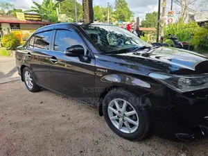 Toyota Axio 2016