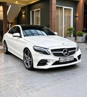 Mercedes Benz C200 AMG Plus 2018