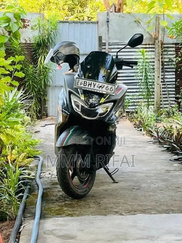 Suzuki Burgman 125 2019