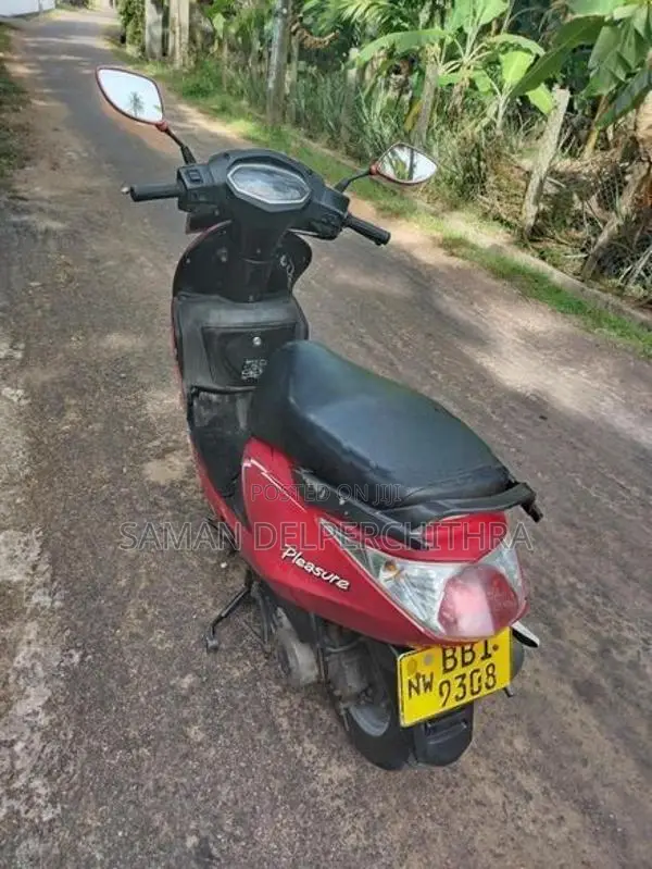 Hero Pleasure Plus 2014