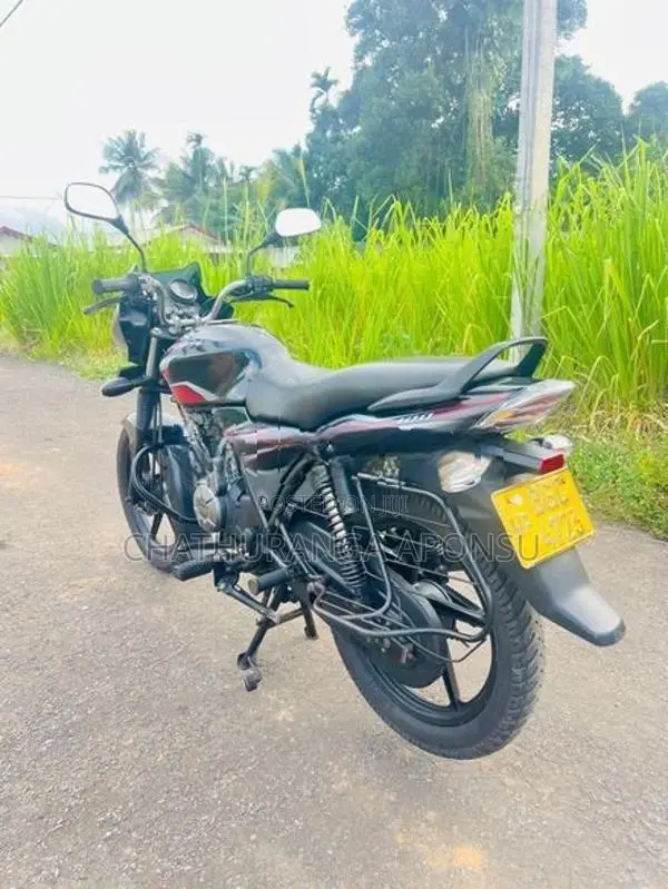Bajaj Discover 100 2017 2018