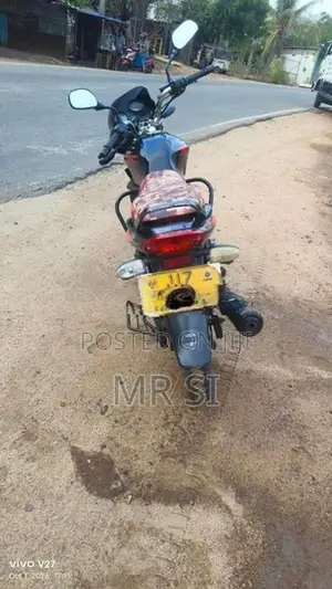 Bajaj Discover 2010