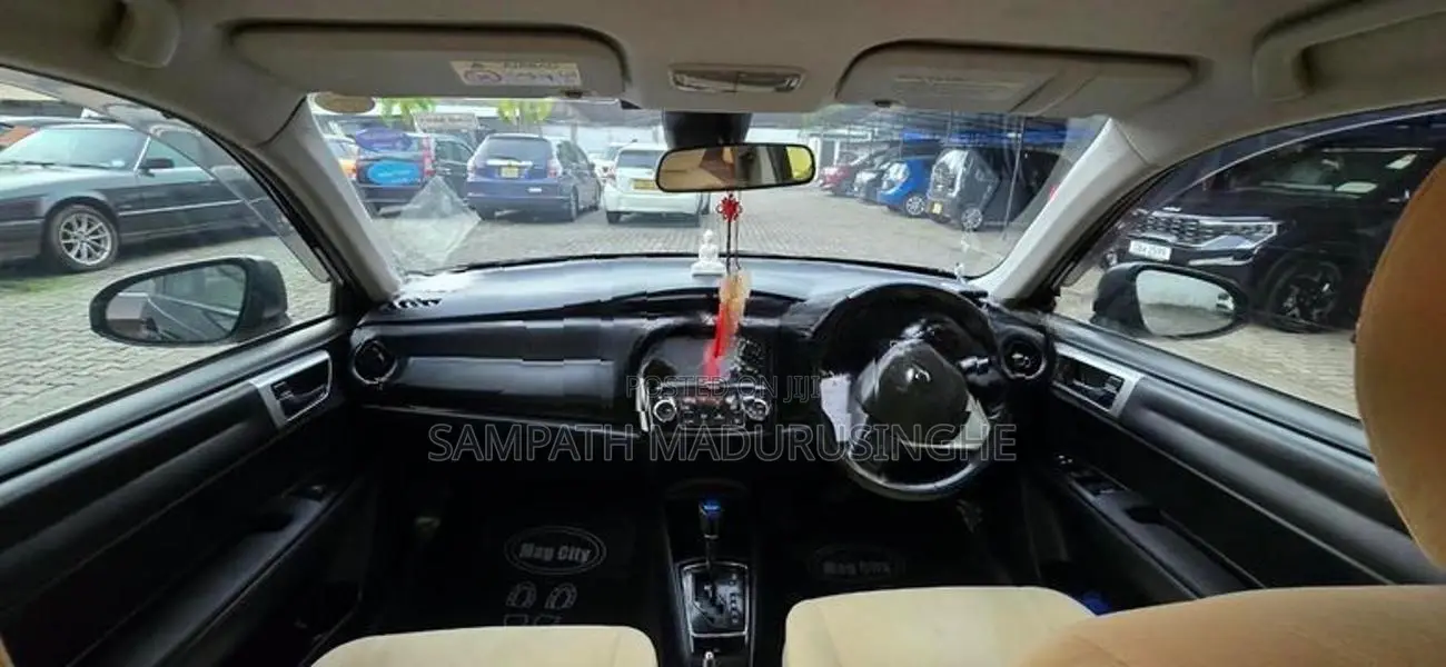 Toyota Axio 2015