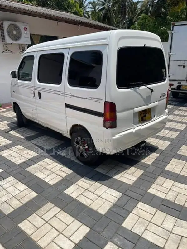 Suzuki Every 2000