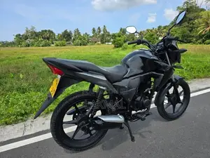 Honda Twister 2012