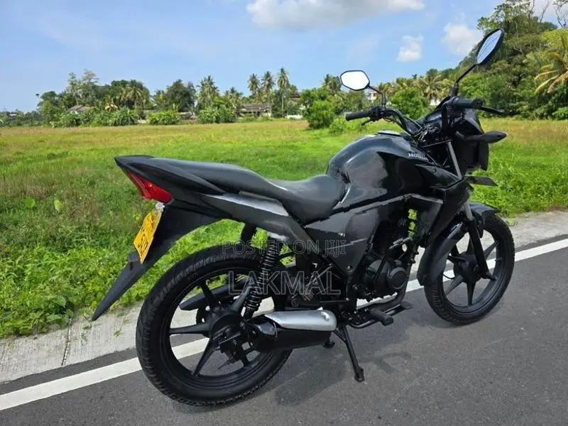 Honda Twister 2012