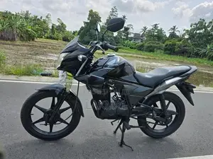 Honda Twister 2012