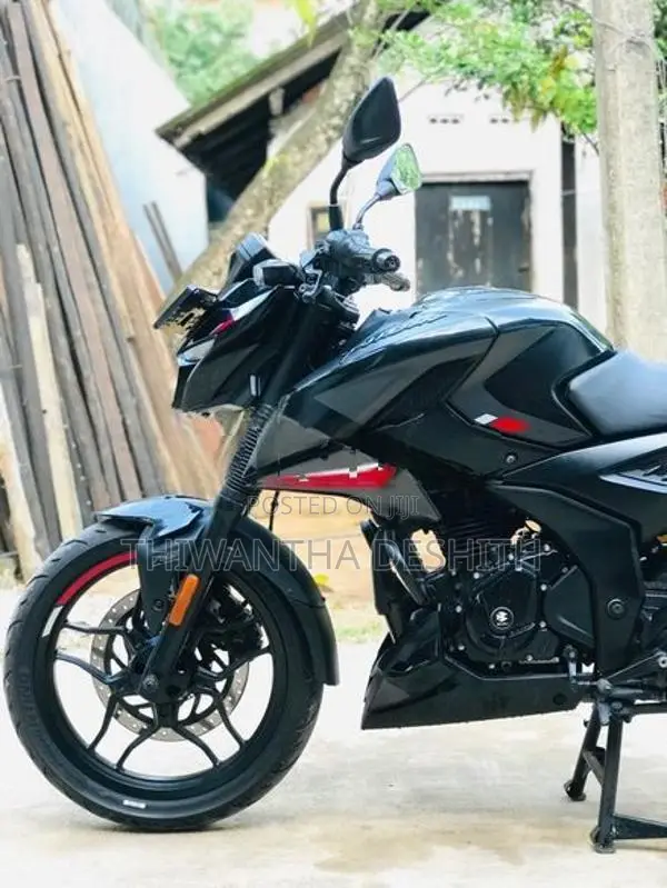 Bajaj Pulsar N160 2025