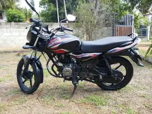 Bajaj Discover 2014