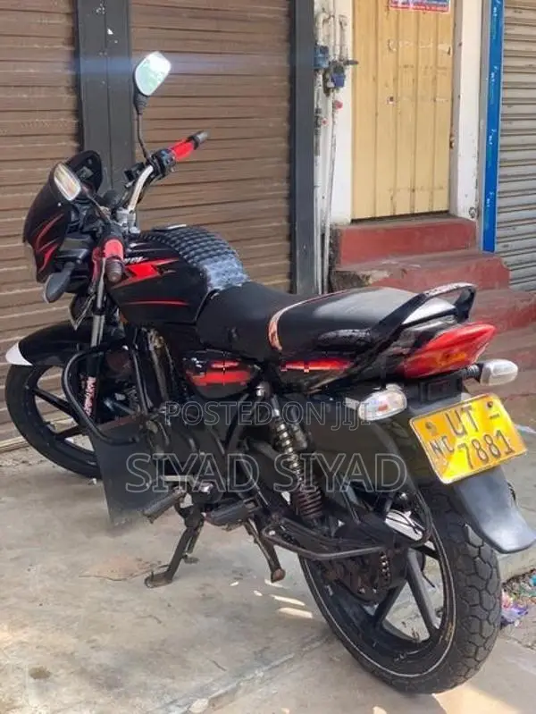 Bajaj Discover 2009