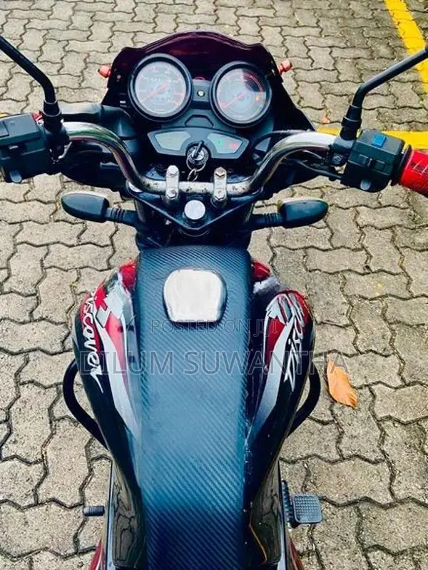 Bajaj Discover 100 2013